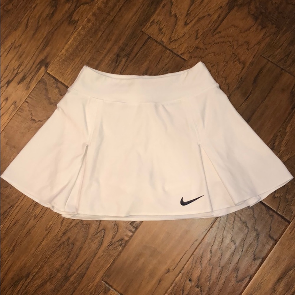 nike white tennis skirt